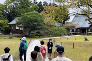 団体旅行中のツアー客